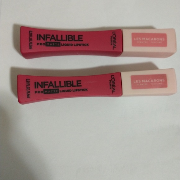 New 2 L'Oreal Infallible Pro Matte Lipstick 828 - Picture 1 of 5